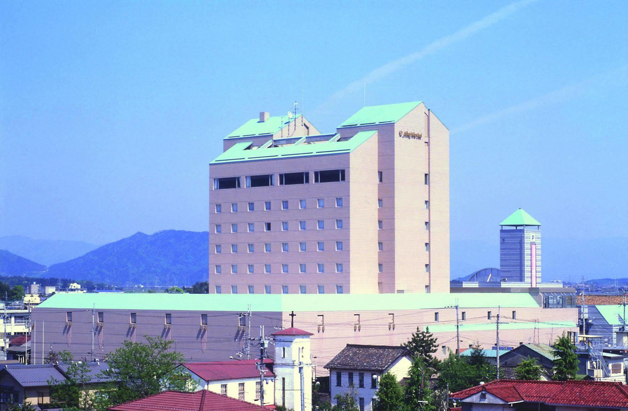 Hotel New Omi Omihachiman Bagian luar foto